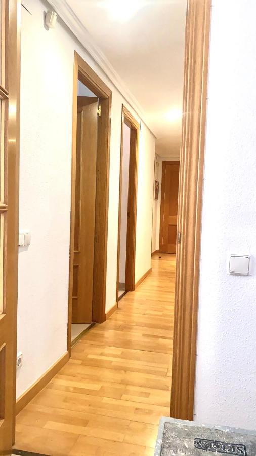 Roni Rooms سالو المظهر الخارجي الصورة